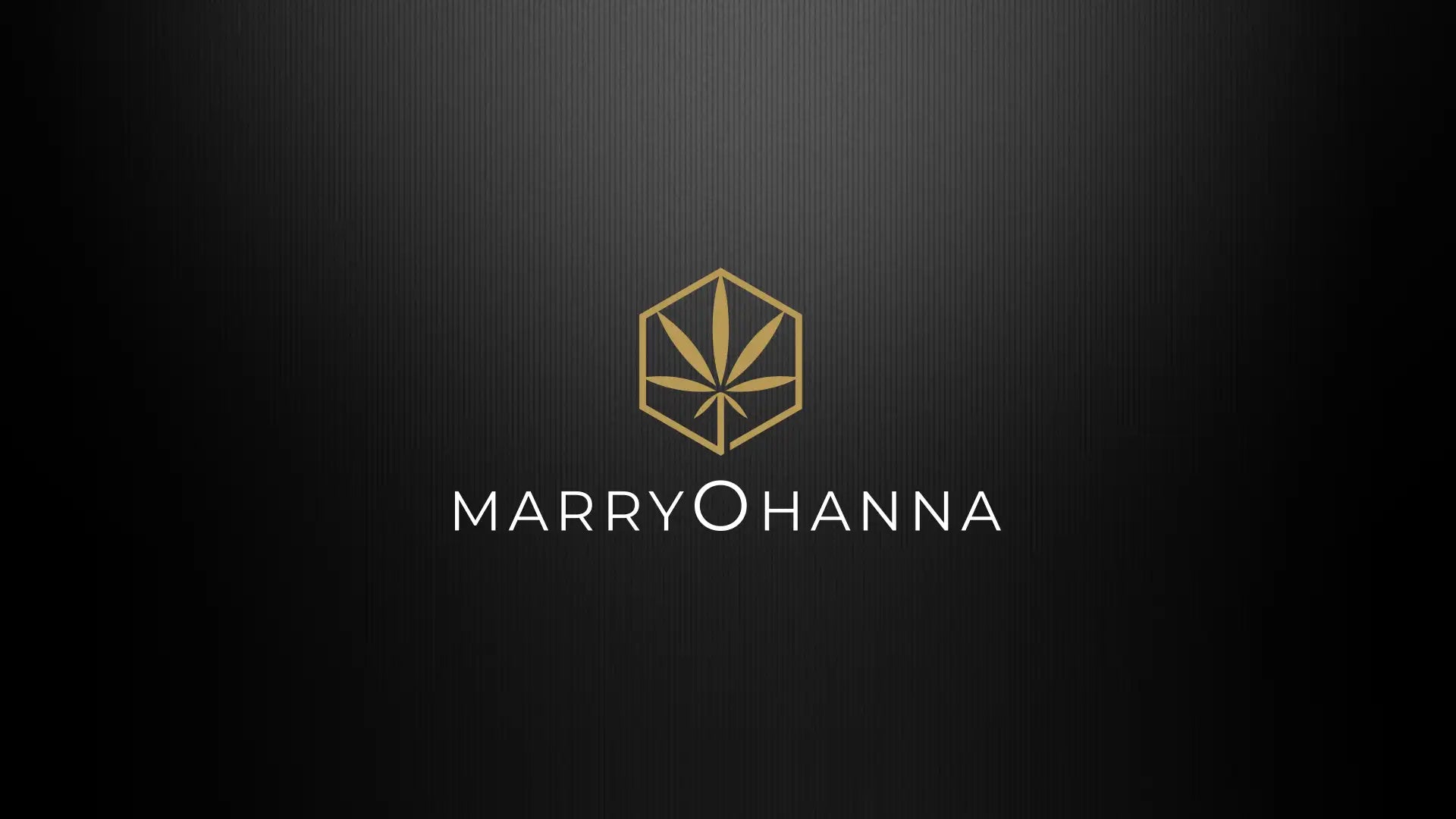 MarryOHanna Logo vor dunklem edlen Hintergrund